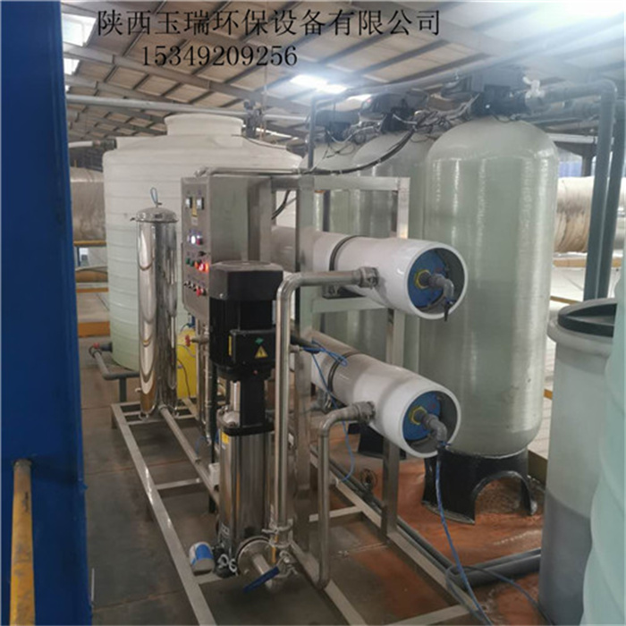 寶雞鴻運(yùn)玻璃廠4h凈水設(shè)備